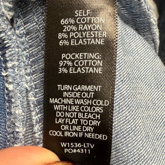 Women's BETABRAND Yoga Denim Pull-On Straight Leg Jeans | Size XL Short - Picture 9 of 11